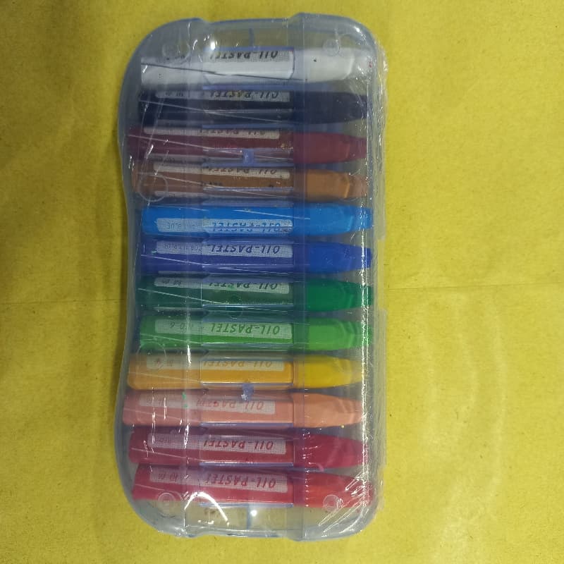 Oil Pastel Caryons  12 Color